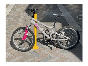 Used Apollo Pure Kids Mountain Bike