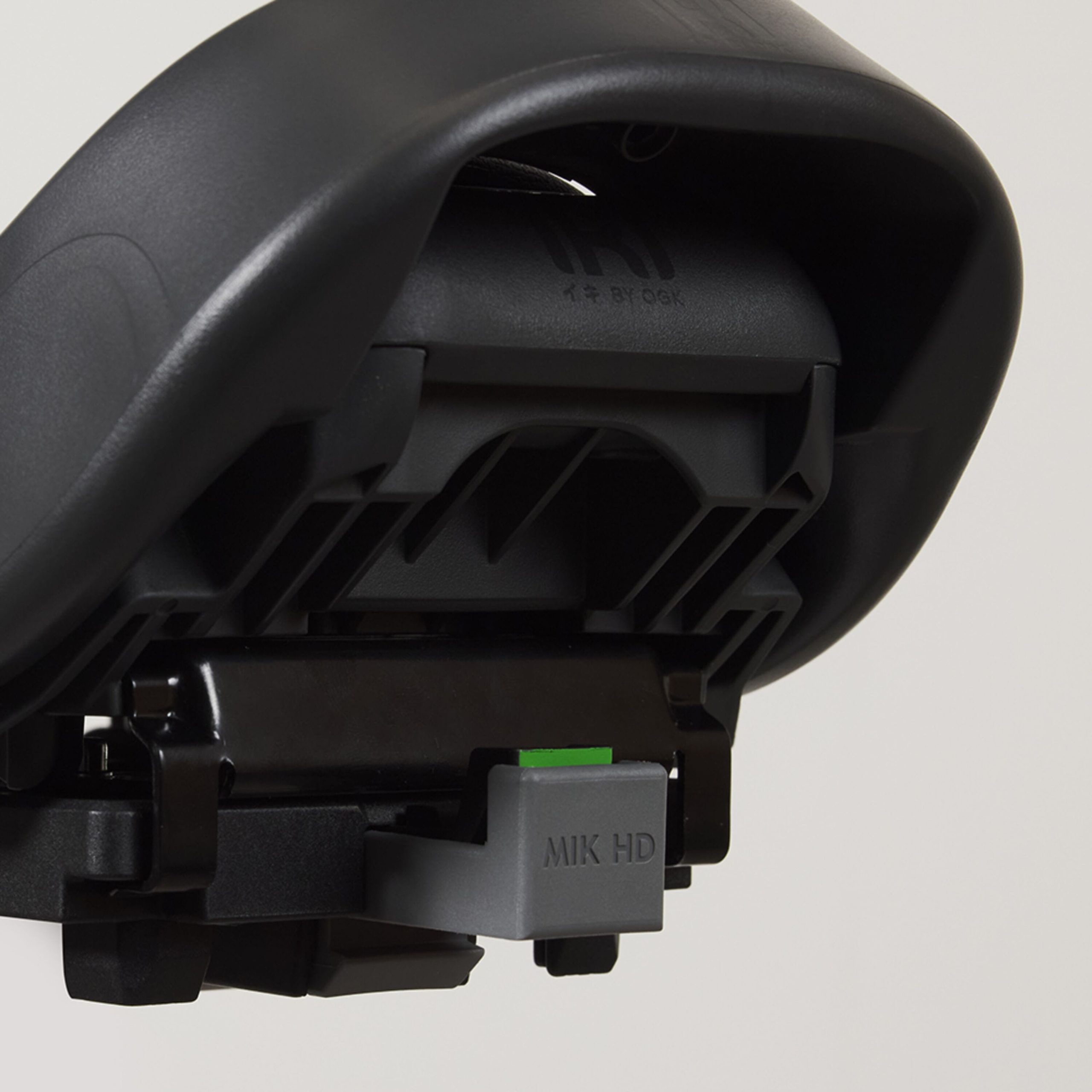 Urban Iki Junior Seat MIK HD Bincho Black img 3