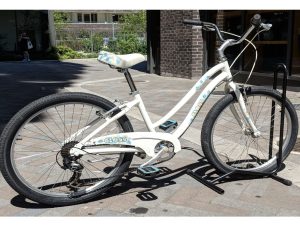 Gloss 24 inch Kids Bike