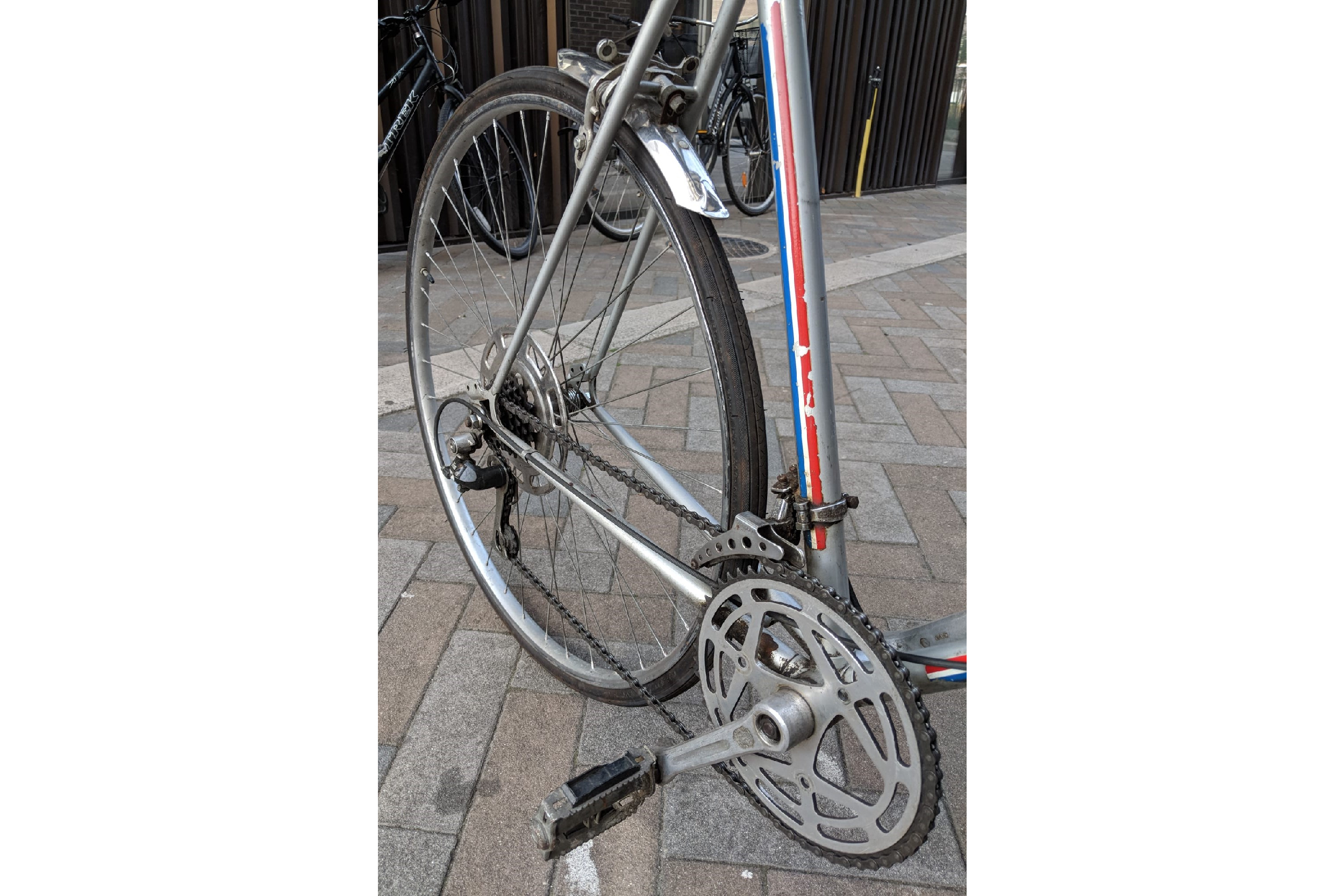 Free Spirit Ten Speed Road Bike - Image 5