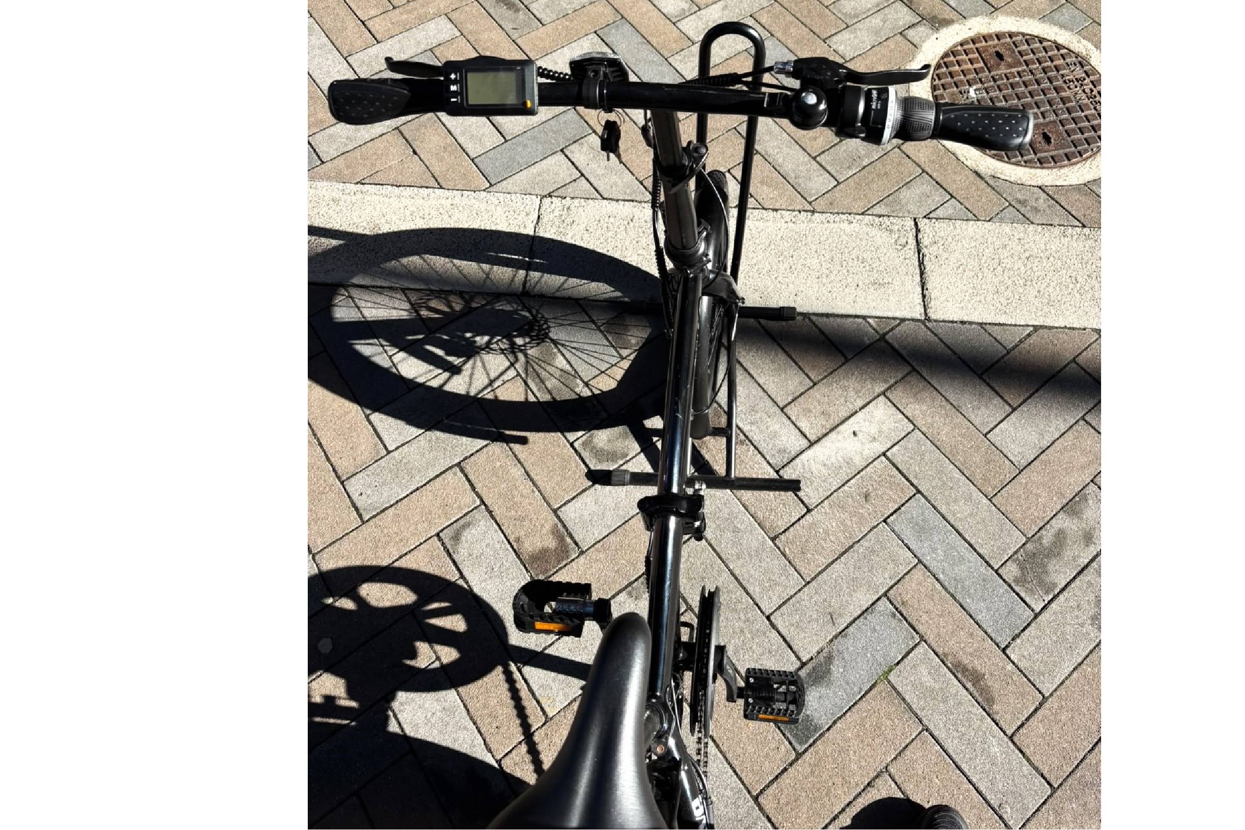 E-Move District S Electric Folding Bike - Image 5