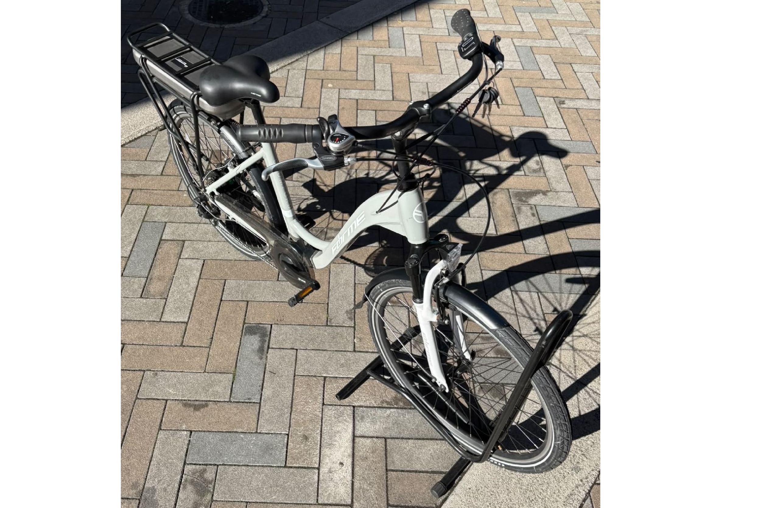 Forme Cromford ELS Step Through Hybrid Electric Bike - Image 2