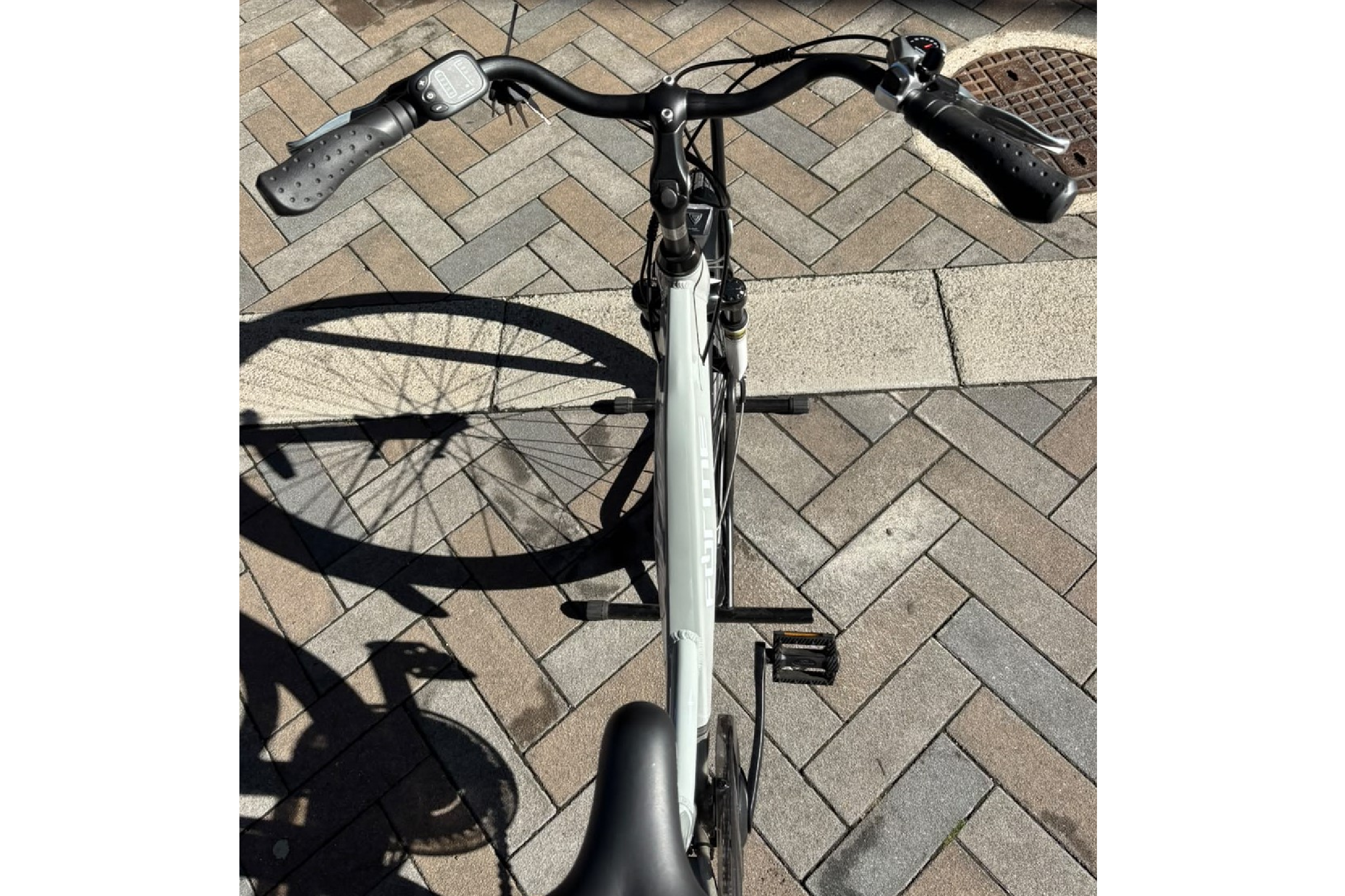 Forme Cromford ELS Step Through Hybrid Electric Bike - Image 5