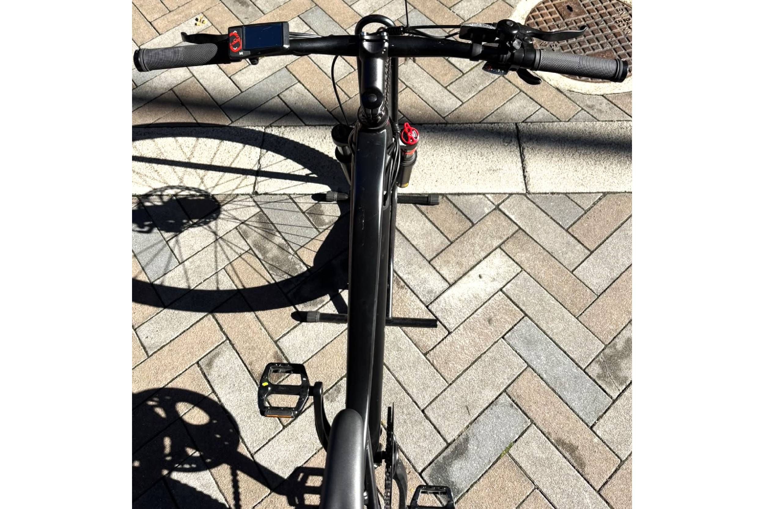 Lectro EM600 Electric Mountain Bike - Image 5
